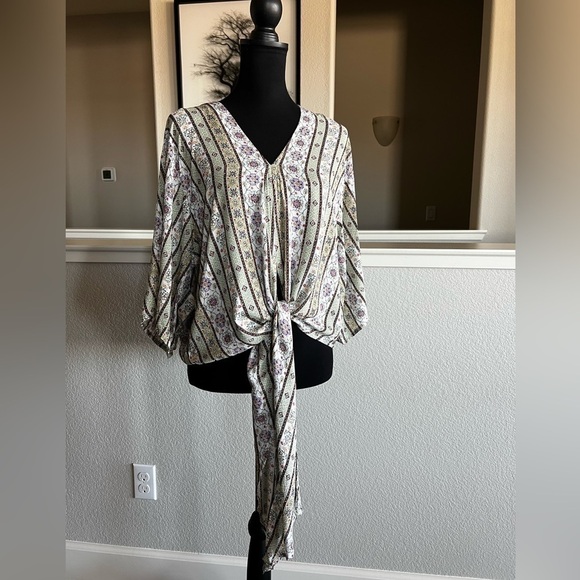 NEW BOHO TIE FRONT BLOUSE - small - Picture 1 of 7
